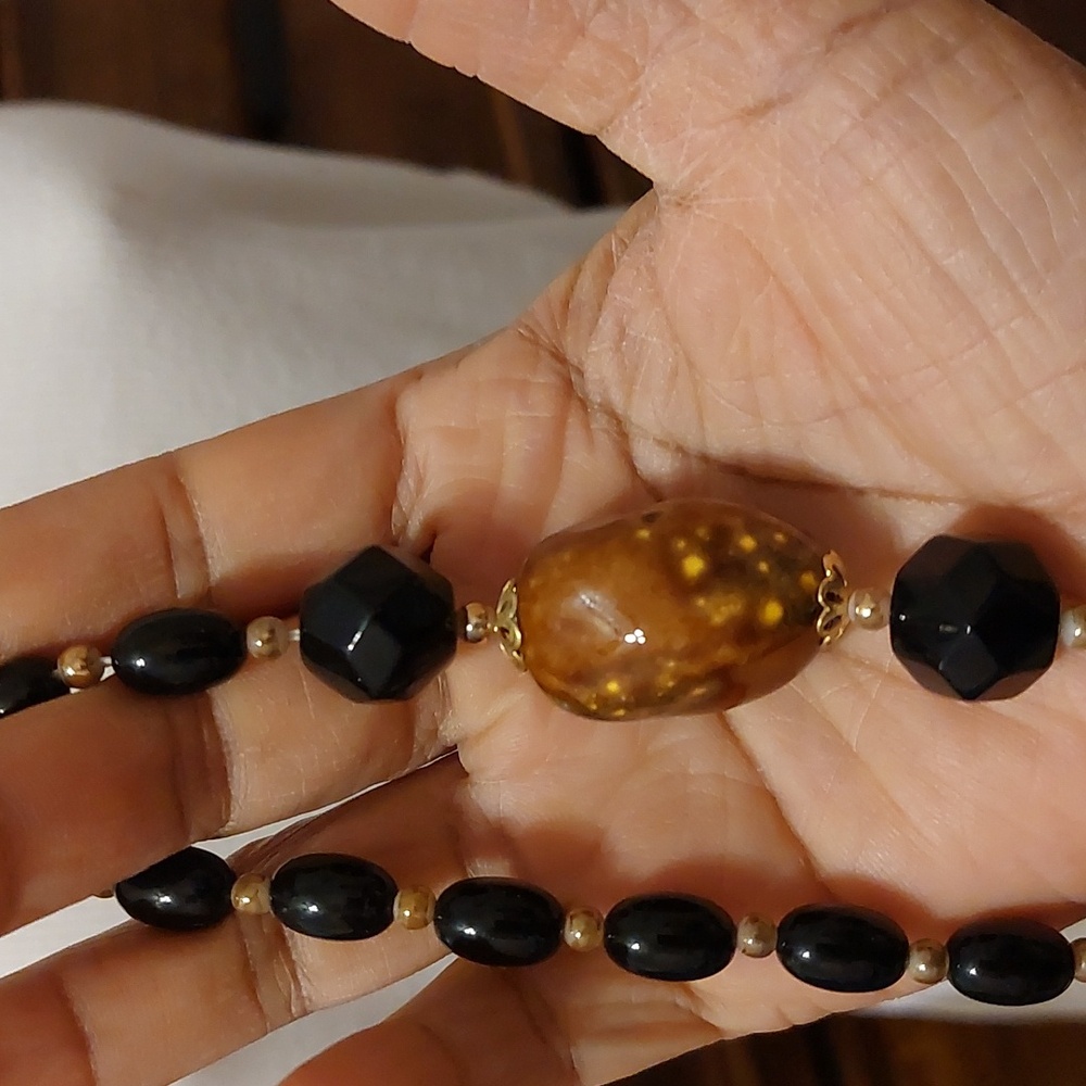Brown Iridiscent Chunky Faux Stone Pendant w/ Black and Gold Tone Bead Necklace - Picture 4 of 6
